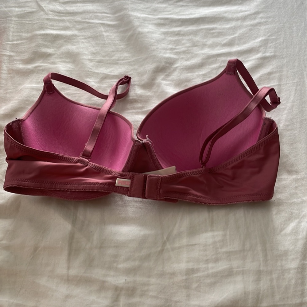 Pink bra - Picture 2 of 2